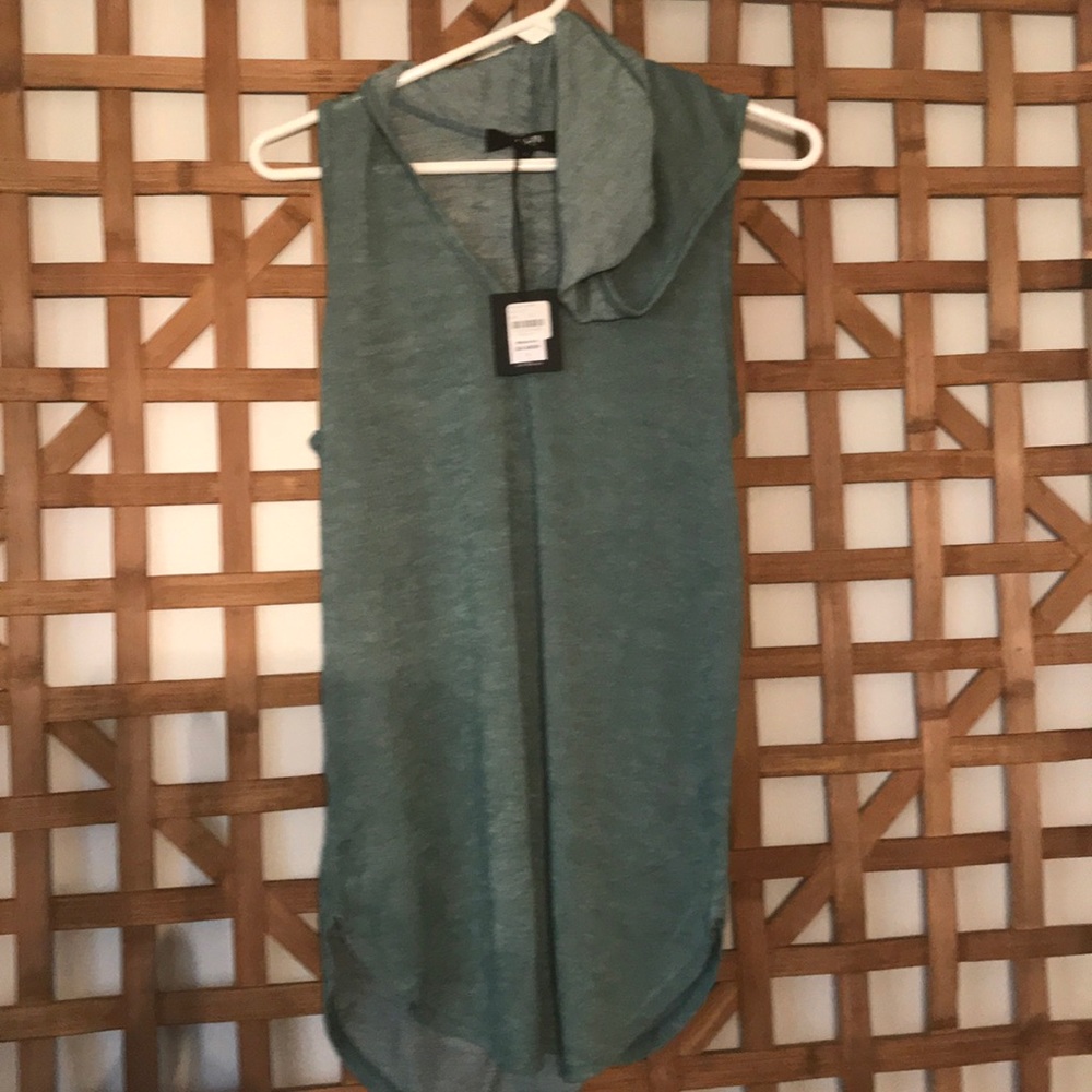 Brand New Coin 1804 tank with hood